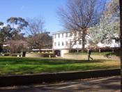 English: Australian National University College of Law, Canberra Australia.