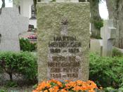 Grab Martin Heideggers in Meßkirch, Baden-Württemberg (Heidegger's grave in Meßkirch) - (la tombe d'Heidegger Hetstewer) - (ハイデッガーの墓)