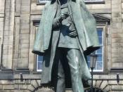 English: Statue of Conan Doyle's most famous fictional character, opposite his birthplace in Picardy Place (house demolished c.1970)