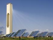 Solúcar PS10 es una planta solar termoeléctrica por tecnología de torre, la primera en el mundo explotada comercialmente. Solucar PS10 is the first solar thermal power plant based on tower in the world that generate electricity in a commercial way.