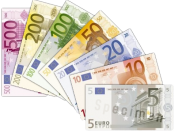 English: Various Euro bills.