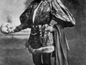 English: Portrait of Sarah Bernhardt as Hamlet.