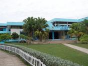 English: Main Library, University of the West Indies, Mona Campus, Kingston (Jamaica) Deutsch: Zentralbibliothek, University of the West Indies, Mona Campus, Kingston (Jamaika)