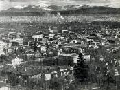 English: A bird's eye view of Spokane, Washington looking north in the mid 1910s. This image is taken from the 1914 textbook, New Geographies by Tarr & McMurphy, published by MacMillan.