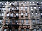 English: Tenement buildings in the Lower East Side of Manhattan, New York City. Deutsch: Tenements in der Lower East Side von Manhattan