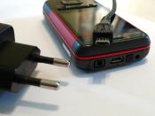 Deutsch: Micro USB Ladekabel für Mobiltelefone
