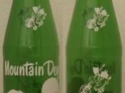 English: Old 10 oz. bottle of Mountain Dew (1960s ???)