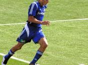 English: American Frankie Hejduk playing for the Major League Soccer side in the 2005 MLS All-Star Game, by Rick Dikeman