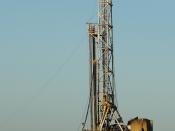 Texas Barnett Shale gas drilling rig near Alvarado, Texas