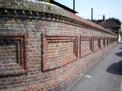 English: Brick wall of Hailsham cattle market, Hailsham, East Sussex, England.