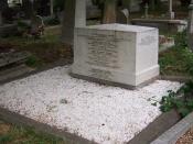 English: Isambard Kingdom Brunel is buried in this grave along with his father, Marc Isambard, also an engineer.