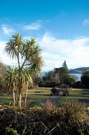 English: The gardens at Brodick Castle, Isle of Arran, Scotland.