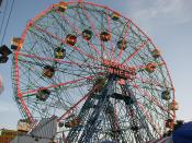 Photograph of the Wonder Wheel located on Coney Island