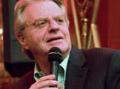 English: Jerry Springer at a Hudson Union Society event in January 2011.