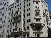 Español: Jousten Hotel, en Avenida Corrientes esquina con 25 de Mayo. Actualmente, parte de la cadena NH Hoteles. Buenos Aires, Argentina.