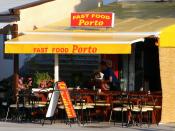 English: Fast food restaurant in the port of Malinska Deutsch: Fast Food Restaurant im Hafen von Malinska