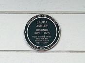 Laura Ashley Plaque, 83 Cambridge Street, Pimlico - London.