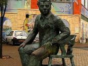 English: Maritime Quarter: Swansea. A statue of Dylan Thomas, outside the Dylan Thomas Theatre at the Marina, Swansea.