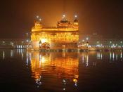 English: The Golden Temple (Harmandir Sahib) at night.