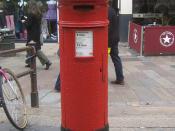 English: Anonymous postbox Close up of 