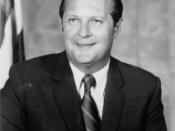 Official EPA portrait of former administrator Doug M. Costle.