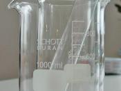 English: Schott Duran glassware. A 1000 ml and 600 ml beaker and a 30mm diameter test tube.