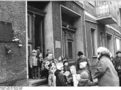Bundesarchiv Bild 183-1983-0127-302, Berlin, Erinnerung an Käte Tucholla