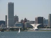 English: Milwaukee Skyline Source: http://www.Flickr.com/photos/dragonflyajt/206867595