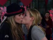 Gillian Jacobs Lesbian Kiss