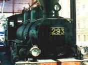 English: Locomotive Hk1 #293 at Finlyandsky Rail Terminal, St. Petersburg, Russia :Lenin arrived in St. Petersburg by train pulled by this engine on 3 April 1917, to start the October Revolution. Originally owned by Finnish State Railways, the steam locom