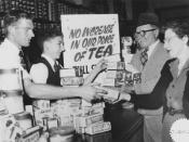 English: Customers buying up tea before the price rise, Brisbane, 1954 Young shop assistants in Barry and Roberts grocery store, Queen Street, Brisbane, selling stocks of tea to customers after the announcement that the price was to be increased by 1/- a 