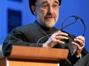 English: Mohammad Khatami, President of the Islamic Republic of Iran (1997-2005) captured during the workspace session 'Rules for a Global Neighbourhood in a Multicultural World' at the Annual Meeting 2007 of the World Economic Forum in Davos, Switzerland