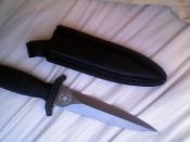 English: Picture of a Winchester Riot Knife and Sheath.