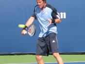 English: Marat Safin warming up against Sam Querrey at the Canadian Masters 2008 in Toronto.