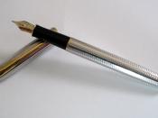 English: A Parker Sonnet pen (Mk 1). It has a 18 ct solid gold nib. Deutsch: Ein Parker Sonnet Füllfederhalter