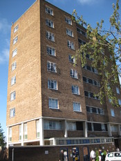 English: Whitworth Hall (tower block), Loughborough University
