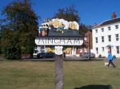 English: Hingham town sign. Hingham is a beautiful small market town with links with Hingham MA in the US due to emigration.