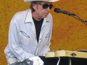 English: Photo from Bob Dylan's April 28, 2006 concert appearance at the New Orleans Jazz and Heritage Festival (aka 