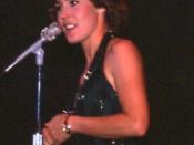 Helen Reddy in concert.