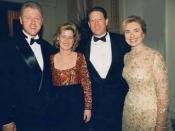 From left to right, US president Bill Clinton, Tipper Gore, US Vice President Al Gore, first lady Hillary Rodham Clinton.