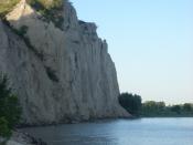 This is a picture clicked by me of the Scarborough Bluffs in August 2006.