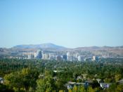 English: Skyline of Reno, Nevada. Camera is looking north towards downtown from Audrey Harris Park on Lakeside Drive.