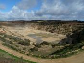 English: Ardrossan OneSteel quarry from the public lookout.