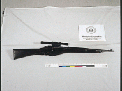 English: The Mannlicher-Carcano rifle owned by Lee Harvey Oswald. Warren Commission Exhibit 139, now at the National Archives facility in College Park, Maryland.