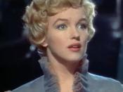 English: Cropped screenshot of Marilyn Monroe in the trailer for the film The Prince and the Showgirl