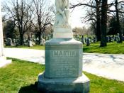 English: Martin family plot at Mount Olivet Cemetery in Chicago, Illinois.