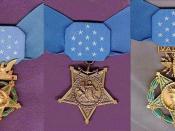 English: The Medals of Honor awarded by each of the three branches of the U.S. military, and are, from left to right, the Army, Navy/Marine Corps and Air Force.