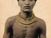 English: 1908 postcard traditional view of young Igorot male.