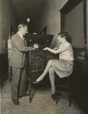 Vladimir Zworykin demonstrates electronic television (1929).
