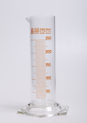 Glass graduated cylinder-250ml